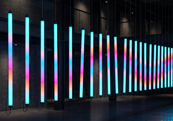 NEOLINEAR™ 360° LED Tube Lights NEOLINEAR™ 360° LED Tube Lights