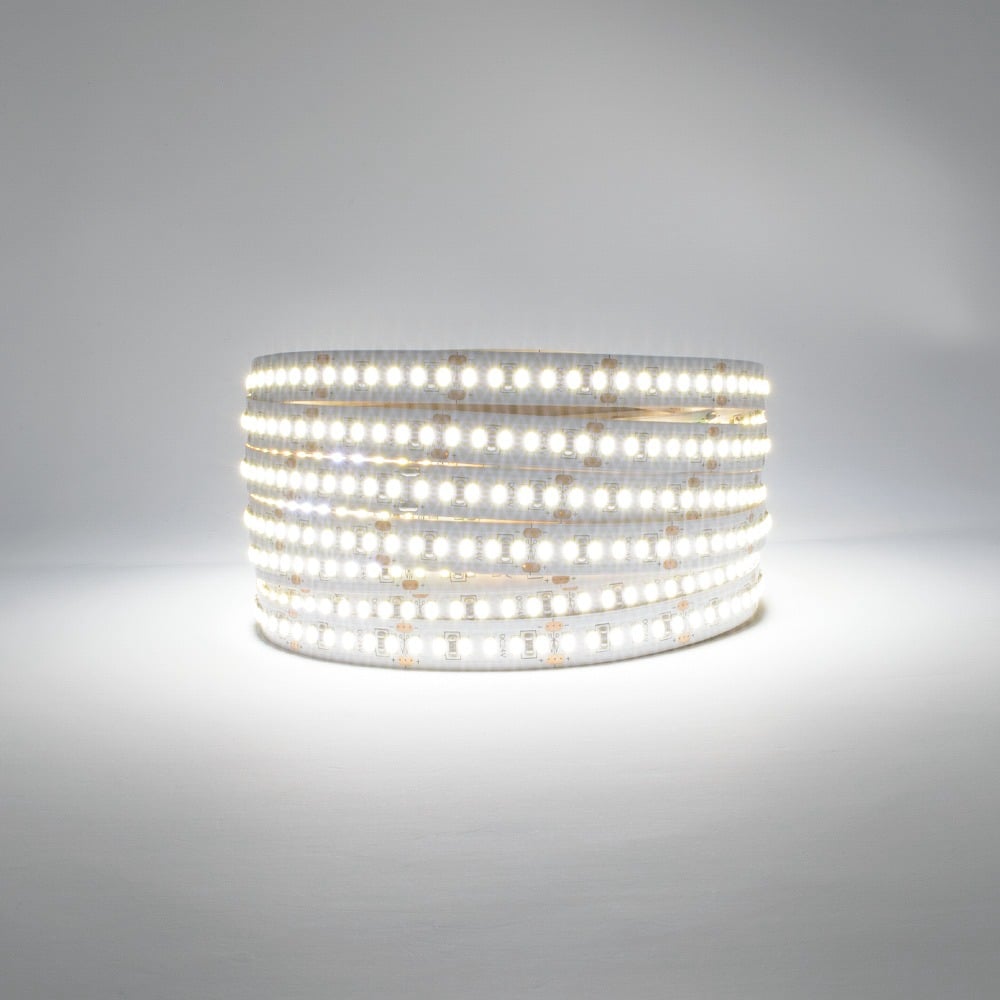 StudioFlex Cool White LED Strip 6000-6500K 24V 204 LEDs /M 24V 122.5W IP20