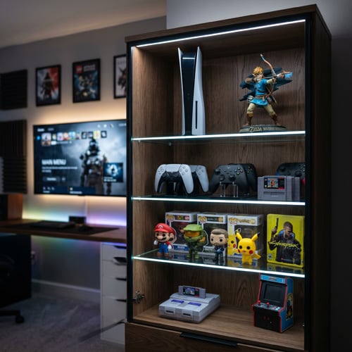 Display cabinet lighting