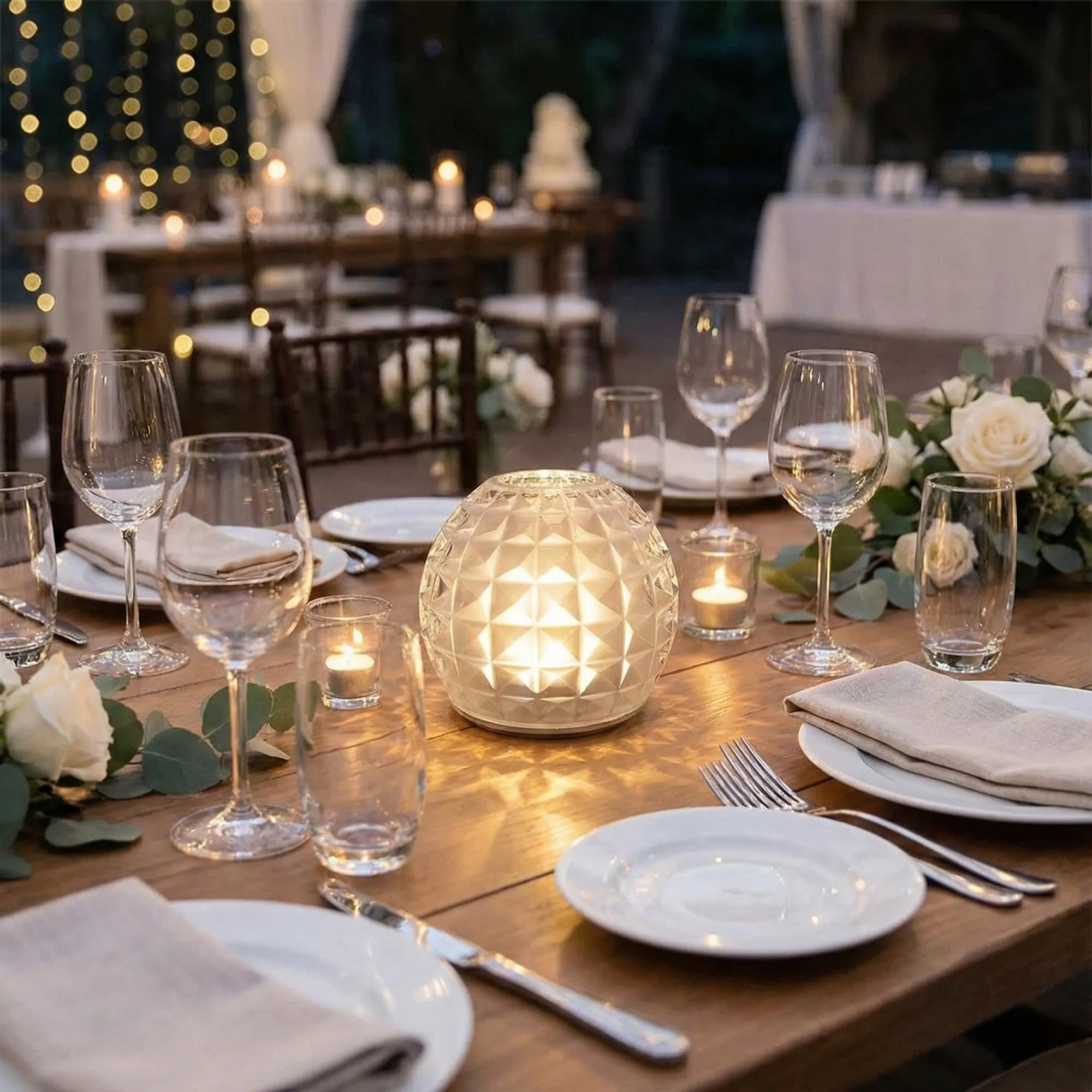 Cordless LED table lamps