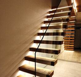 Enhancing Modern Staircases with StudioFlex