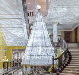 Claridge's Christmas Tree LED Lighting